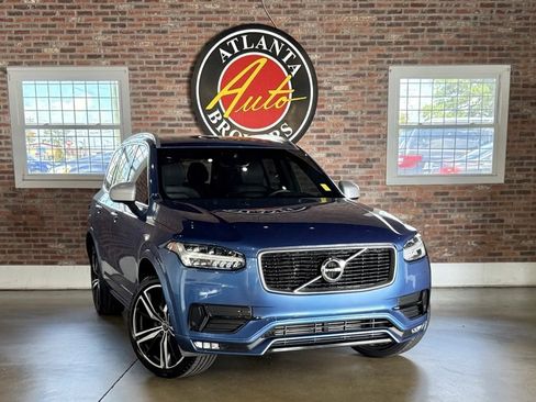 Used 2019 Volvo XC90 T5 R-Design image 1