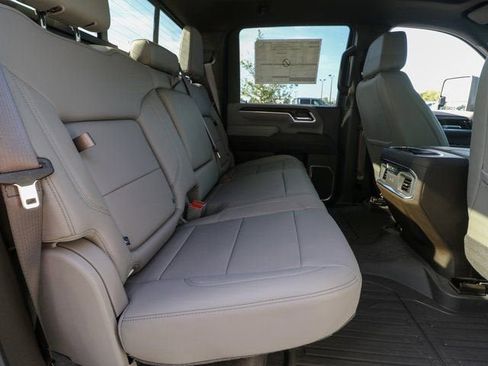 New 2025 GMC Sierra 2500 SLT w/ SLT Premium Package AWD/4WD image 26