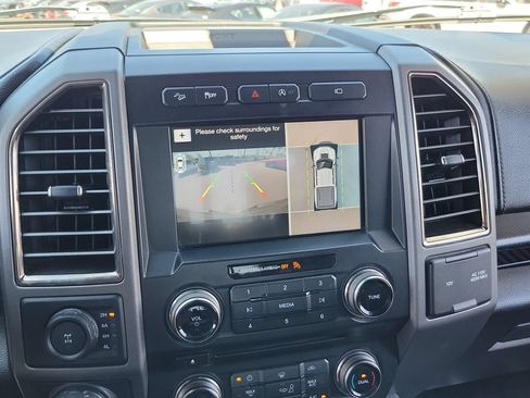 Used 2017 Ford F150 Raptor w/ Equipment Group 802A Luxury AWD/4WD image 11
