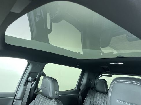 New 2024 GMC Sierra EV Denali image 18