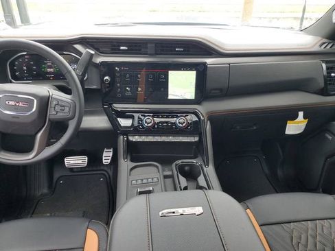 New 2026 GMC Sierra 2500 AT4 w/ Technology Package AWD/4WD image 17