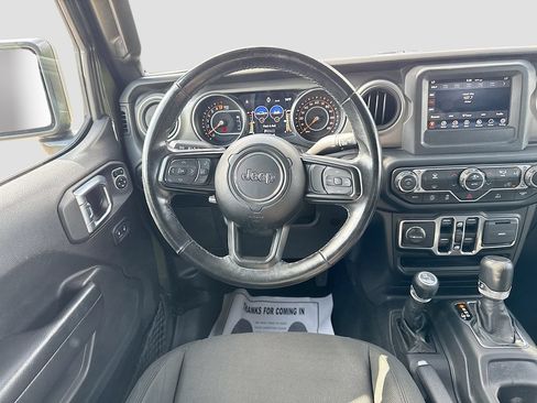 Used 2021 Jeep Gladiator Sport AWD/4WD image 27