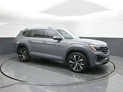 New 2026 Volkswagen Atlas SEL Premium R-Line AWD/4WD image 17