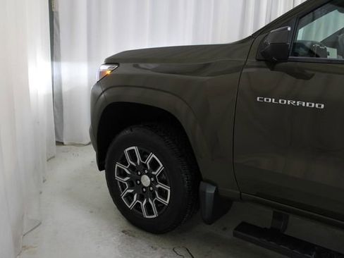 Used 2023 Chevrolet Colorado LT w/ LT Convenience Package III RWD image 32
