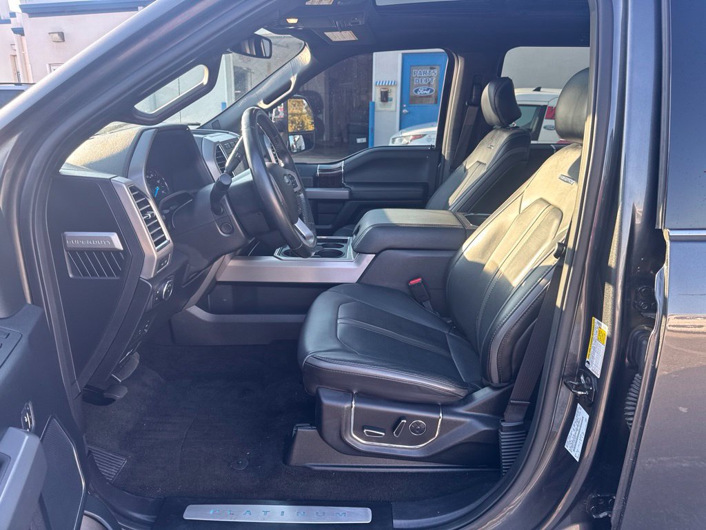 Used 2017 Ford F450 Platinum w/ Platinum Ultimate Package AWD/4WD image 11