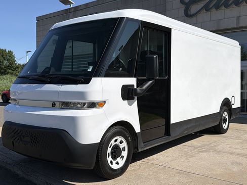Used 2024 Chevrolet Brightdrop 600 w/ Battery Pack, Max Range AWD/4WD image 2