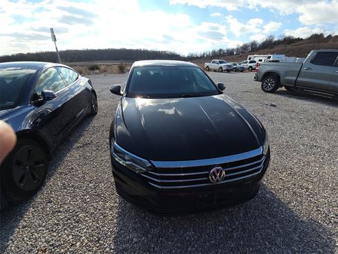 Used 2021 Volkswagen Jetta S w/ Driver Assistance Package image 2