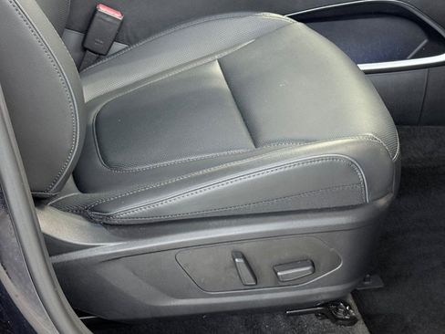 Used 2024 Hyundai Tucson Limited image 13