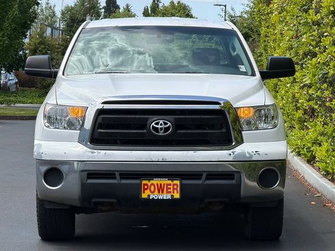 Used 2011 Toyota Tundra 4x4 Double Cab w/ Tow Pkg image 7