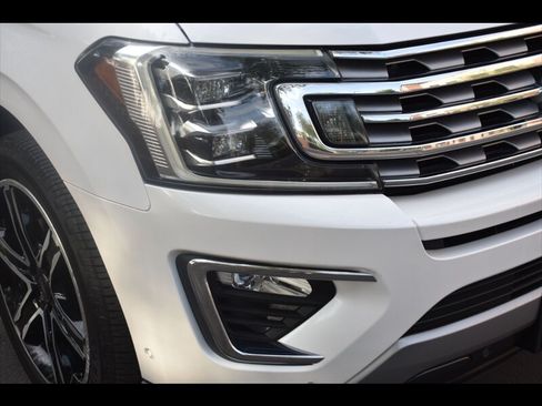 Used 2019 Ford Expedition Limited w/ Special Edition Package RWD image 50