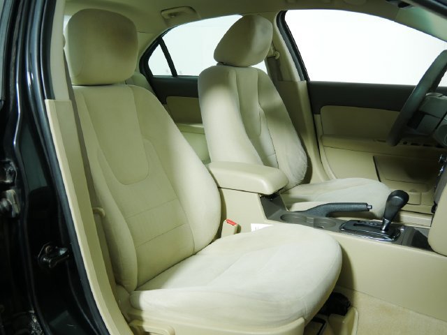 Used 2009 Ford Fusion SE FWD image 14