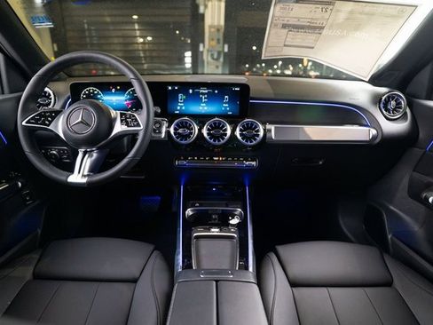 New 2026 Mercedes-Benz GLB 250 GLB 250 image 10