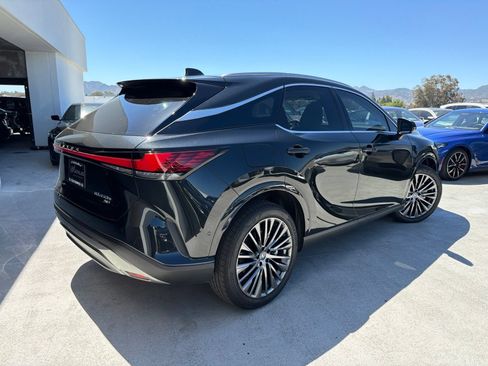 Used 2025 Lexus RX 450h AWD w/ Convenience Package image 4