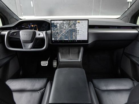 Used 2023 Tesla Model X Plaid AWD/4WD image 12
