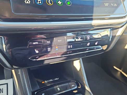 Used 2023 Chevrolet Bolt LT w/ Infotainment Package image 15