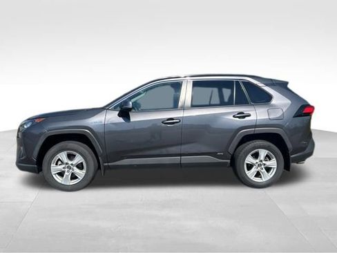 Used 2020 Toyota RAV4 LE w/ All Weather Liner Package AWD/4WD image 2