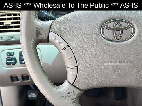 Used 2005 Toyota Sienna XLE FWD image 17