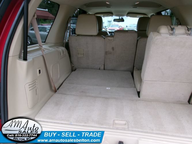 Used 2014 Ford Expedition XLT w/ Equipment Group 202A AWD/4WD image 21