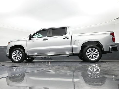 Used 2020 Chevrolet Silverado 1500 Custom w/ Custom Value Package image 21