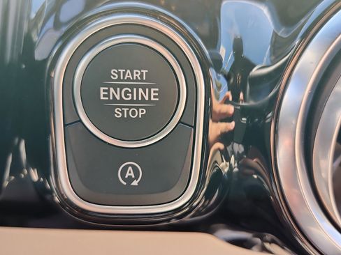 Used 2026 Mercedes-Benz GLA 250 image 28