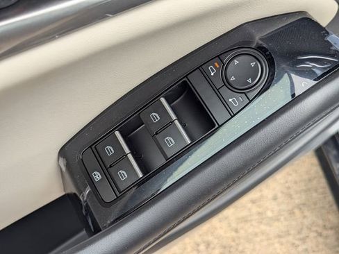 New 2026 MAZDA MAZDA3 2.5 S Preferred image 13