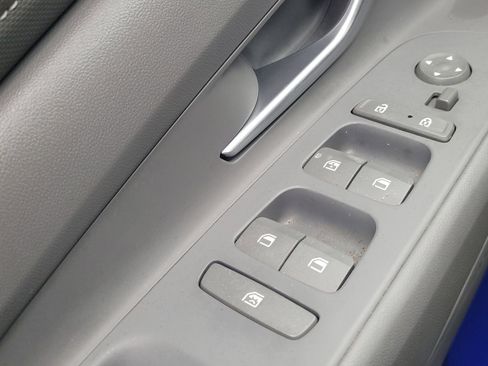 Used 2023 Hyundai Elantra SEL w/ Convenience Package image 27