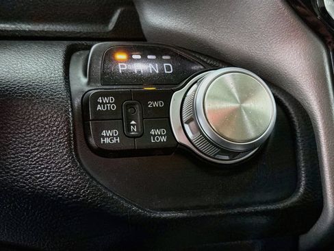 Used 2020 RAM 1500 Laramie w/ Sport Appearance Package AWD/4WD image 10