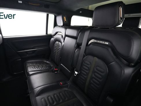 Used 2025 Rivian R1S Adventure Dual AWD/4WD image 24