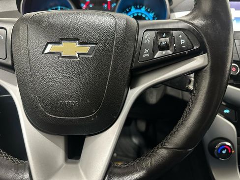Used 2015 Chevrolet Cruze LT image 18