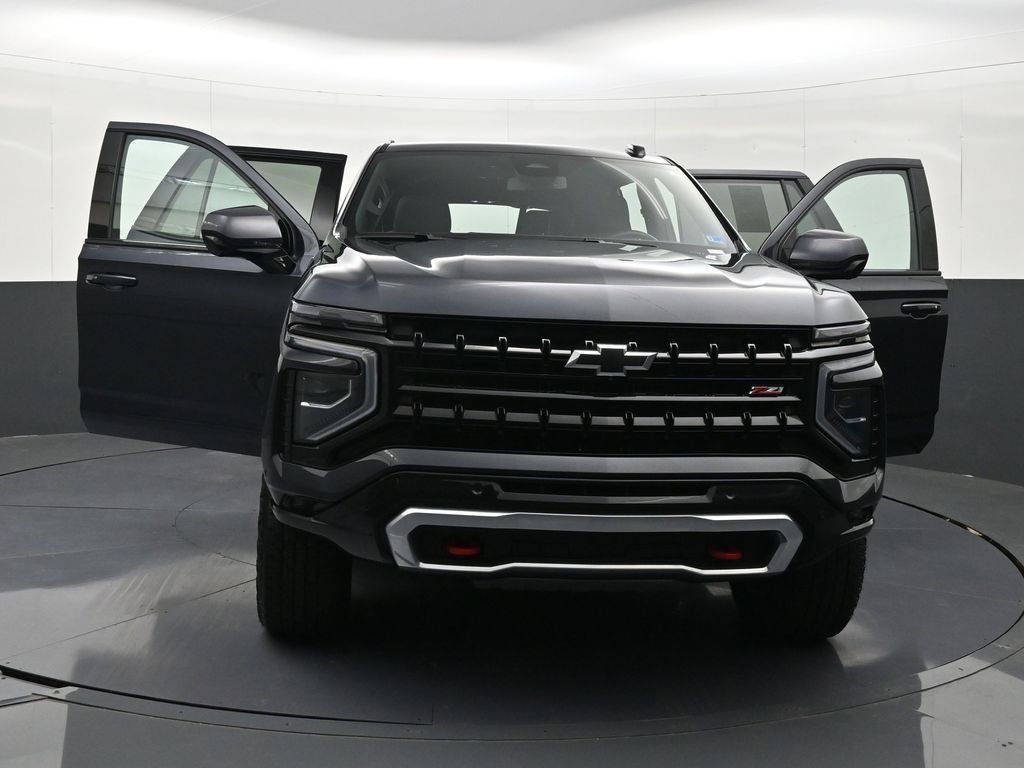 Certified 2025 Chevrolet Tahoe Z71 AWD/4WD image 46