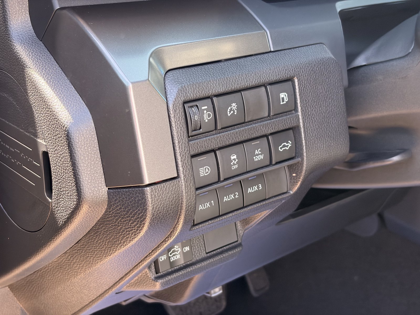 Used 2026 Toyota Tacoma TRD Off-Road w/ TRD Off Road Premium Package AWD/4WD image 23