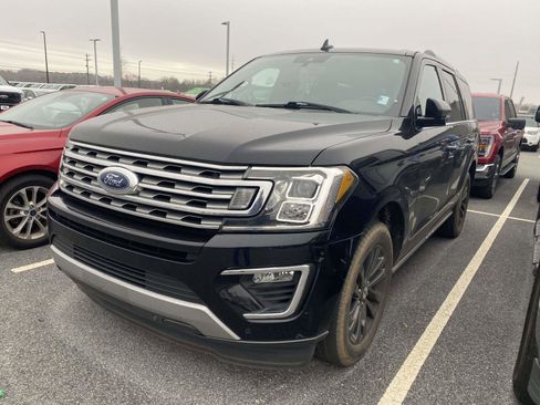 Used 2020 Ford Expedition Limited image 3
