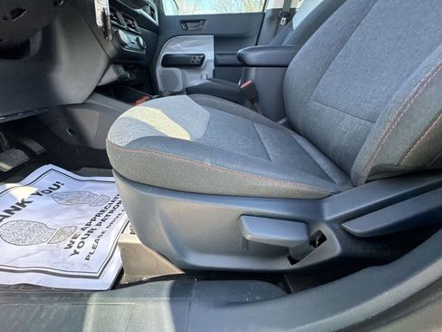 Used 2024 Ford Maverick XLT image 12