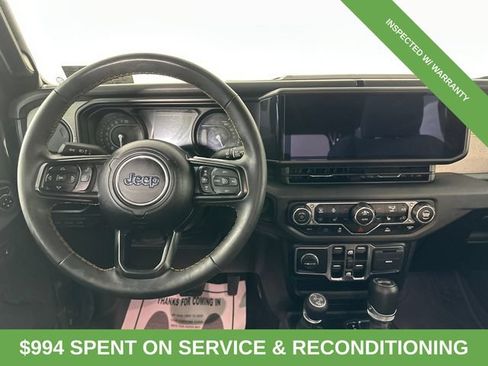 Used 2024 Jeep Wrangler Unlimited w/ Convenience Group AWD/4WD image 16