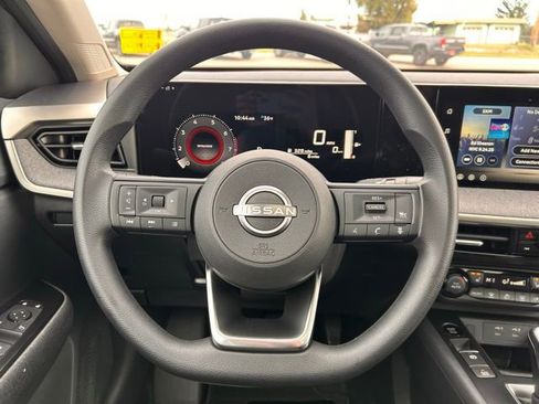 New 2026 Nissan Kicks SV w/ SV Premium Package image 17