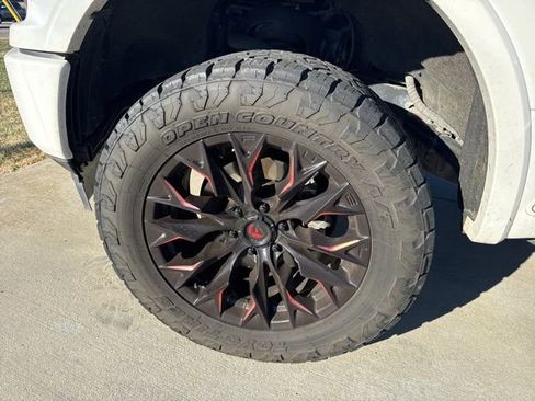 Used 2020 Ford F150 Platinum w/ Equipment Group 701A Luxury image 5