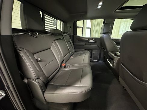 Used 2023 GMC Sierra 1500 Elevation w/ Elevation Premium Package image 24