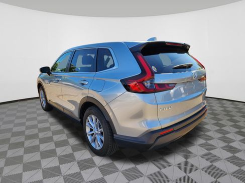 Used 2024 Honda CR-V EX-L image 3