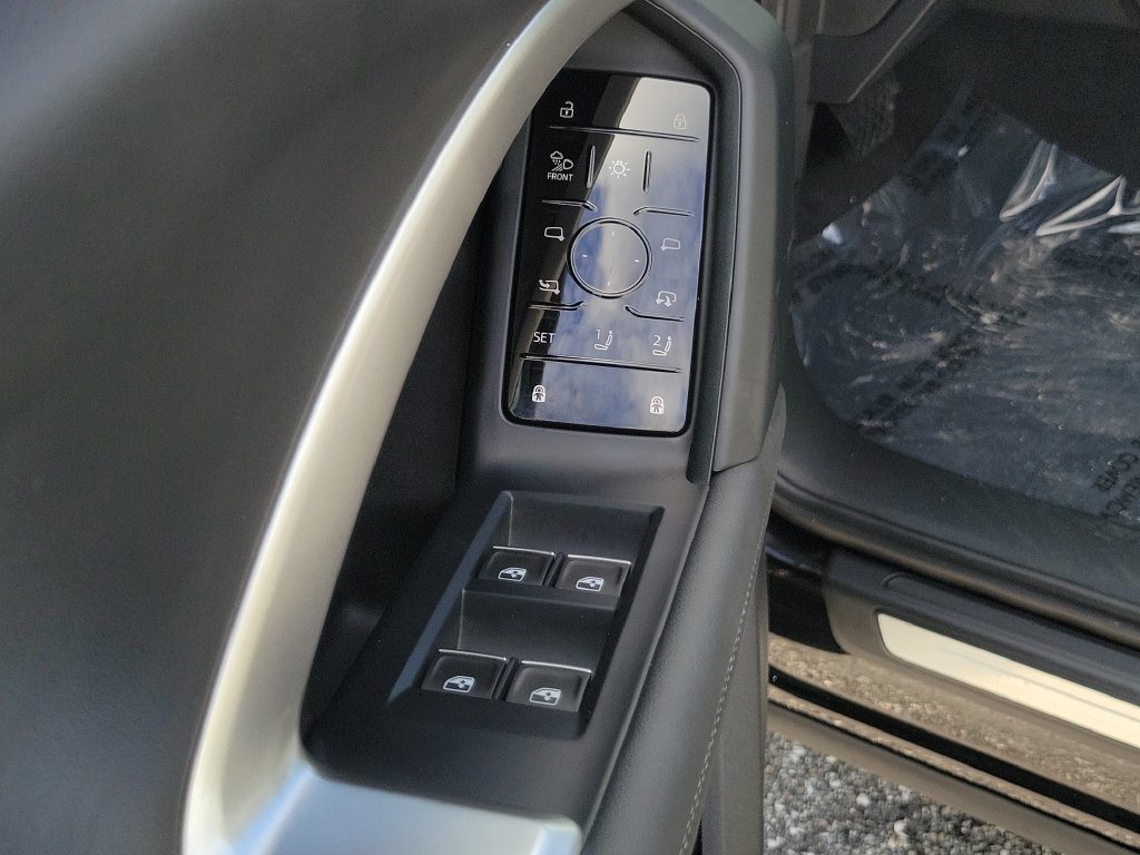 Used 2025 Audi Q5 Premium Plus AWD/4WD image 21