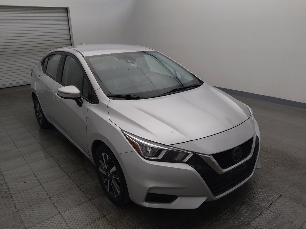 Used 2021 Nissan Versa SV FWD image 13