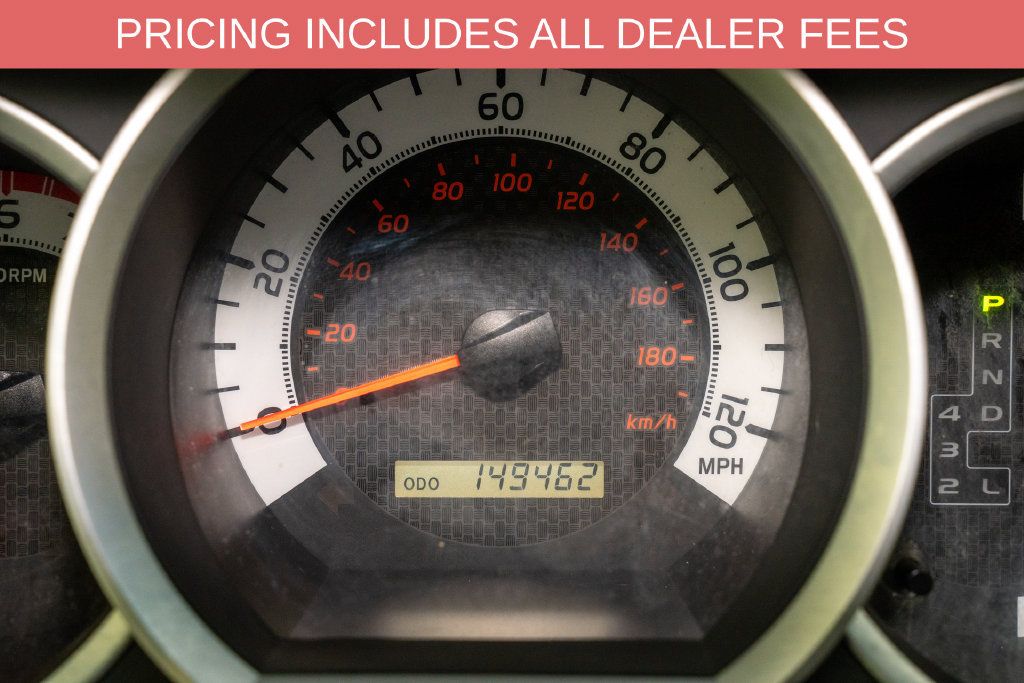 Used 2015 Toyota Tacoma 4x4 Double Cab w/ Limited Package image 17