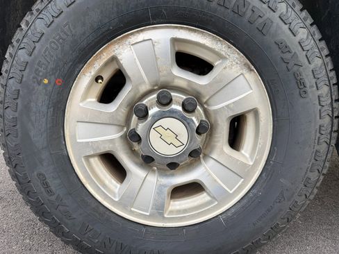 Used 2007 Chevrolet Silverado 2500 LT w/ Heavy-Duty Power Package image 45