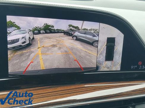 Used 2022 Cadillac Escalade ESV Premium Luxury RWD image 30