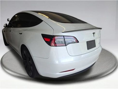 Used 2022 Tesla Model 3 Performance AWD/4WD image 9