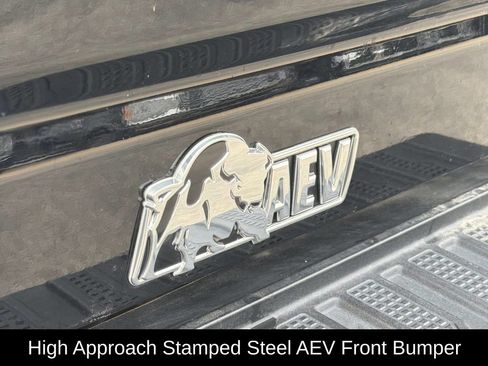 Used 2024 GMC Sierra 2500 AT4X w/ AT4X AEV Edition AWD/4WD image 5