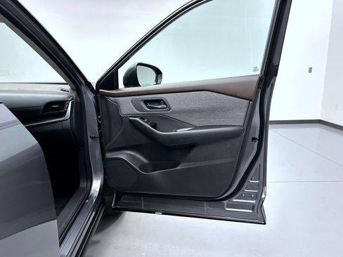 Certified 2023 Nissan Rogue S AWD/4WD image 16