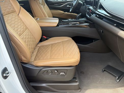 Used 2021 Cadillac Escalade Sport w/ Driver Assist Tech Package RWD image 16