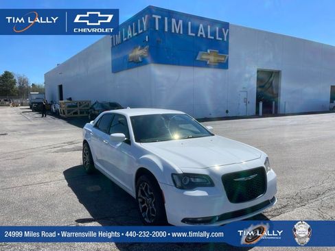 Used 2017 Chrysler 300 S AWD/4WD image 1