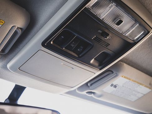 Used 2017 Toyota 4Runner SR5 image 15