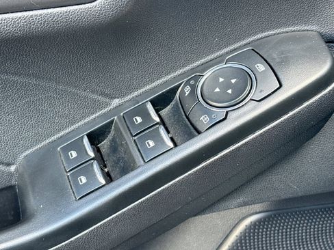 Used 2025 Ford Escape Active FWD image 11